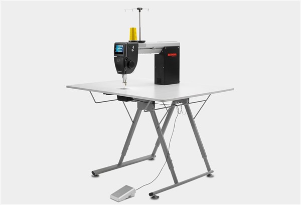 BERNINA Q 16 W/ FOLDABLE TABLE-Small Spaces With Big Ideas - Quilting In  The Valley